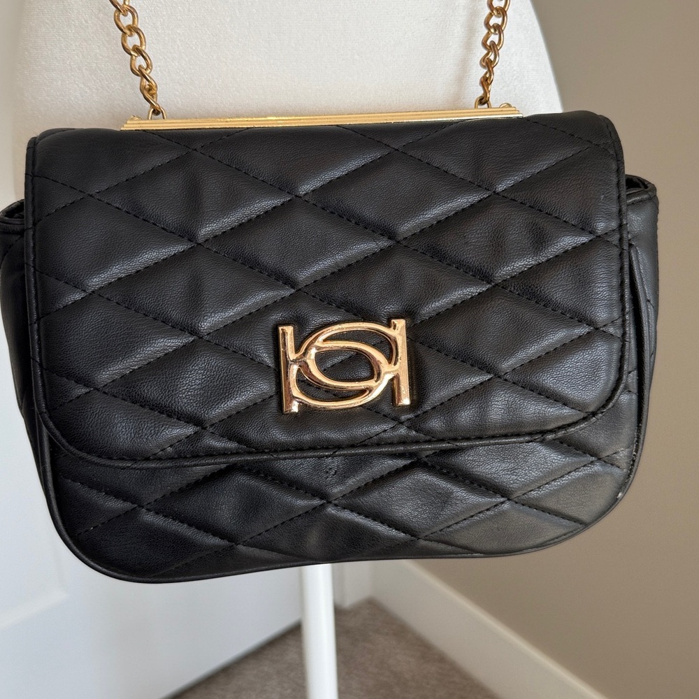 Bebe Purse Crossbody Bag Black Gold Chain Cocktail Going Out Small Medium
